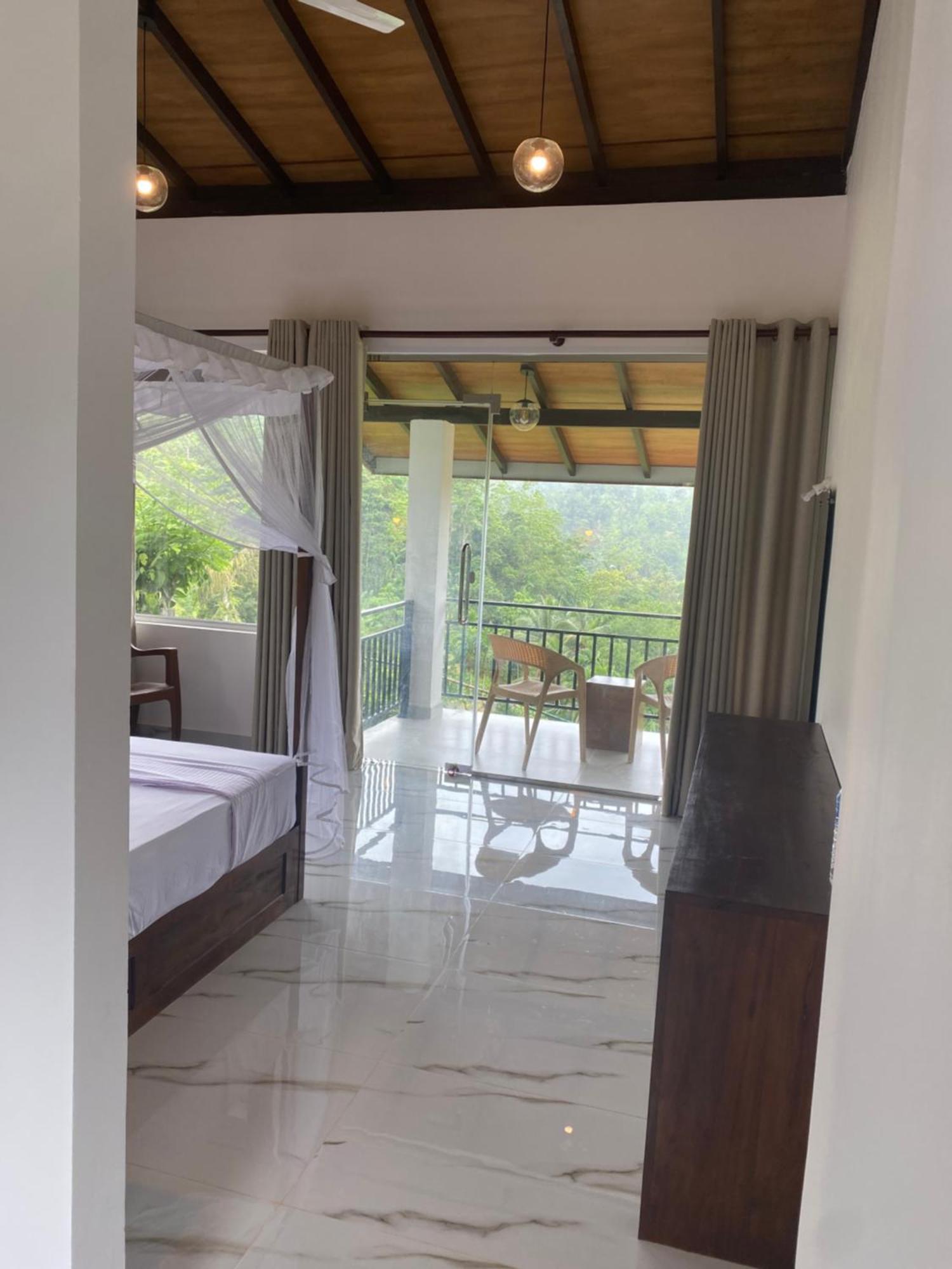Rainforest Mount Lodge Денияя Екстериор снимка